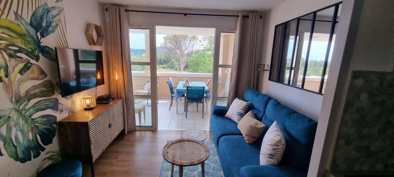 Agay Cap Esterel Village Allee Fleurs - F2 Clim Vue Golf Et Mer - Grande Terrasse Plein Sud Saint-Raphael  Bagian luar foto