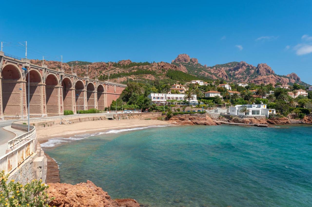 Agay Cap Esterel Village Allee Fleurs - F2 Clim Vue Golf Et Mer - Grande Terrasse Plein Sud Saint-Raphael  Bagian luar foto