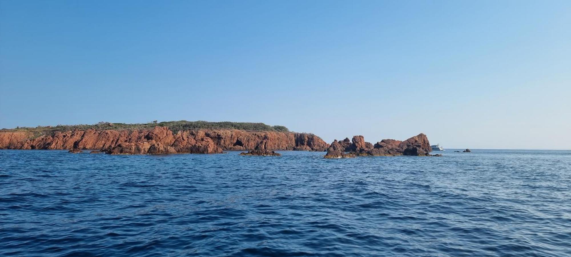 Agay Cap Esterel Village Allee Fleurs - F2 Clim Vue Golf Et Mer - Grande Terrasse Plein Sud Saint-Raphael  Bagian luar foto