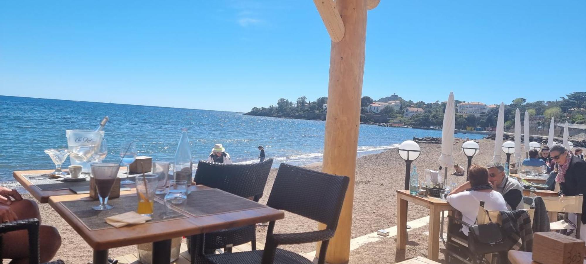 Agay Cap Esterel Village Allee Fleurs - F2 Clim Vue Golf Et Mer - Grande Terrasse Plein Sud Saint-Raphael  Bagian luar foto